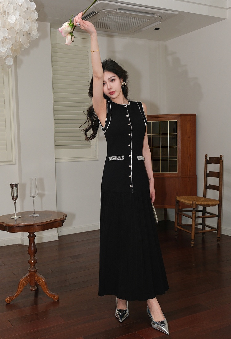 Slim sleeveless summer temperament beads high waist dress