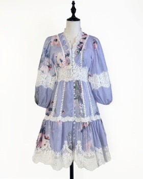Splice lantern sleeve single-breasted T-back V-neck lace dress