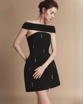 Beading A-line T-back elegant formal dress