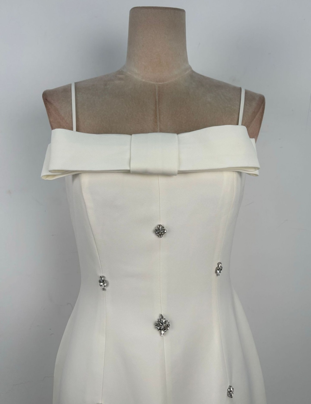 Niche long dress wrapped chest formal dress