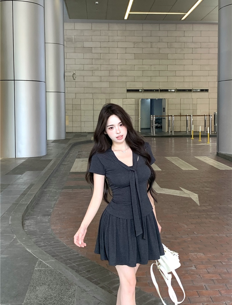 Pleated frenum T-shirt show young knitted skirt 2pcs set