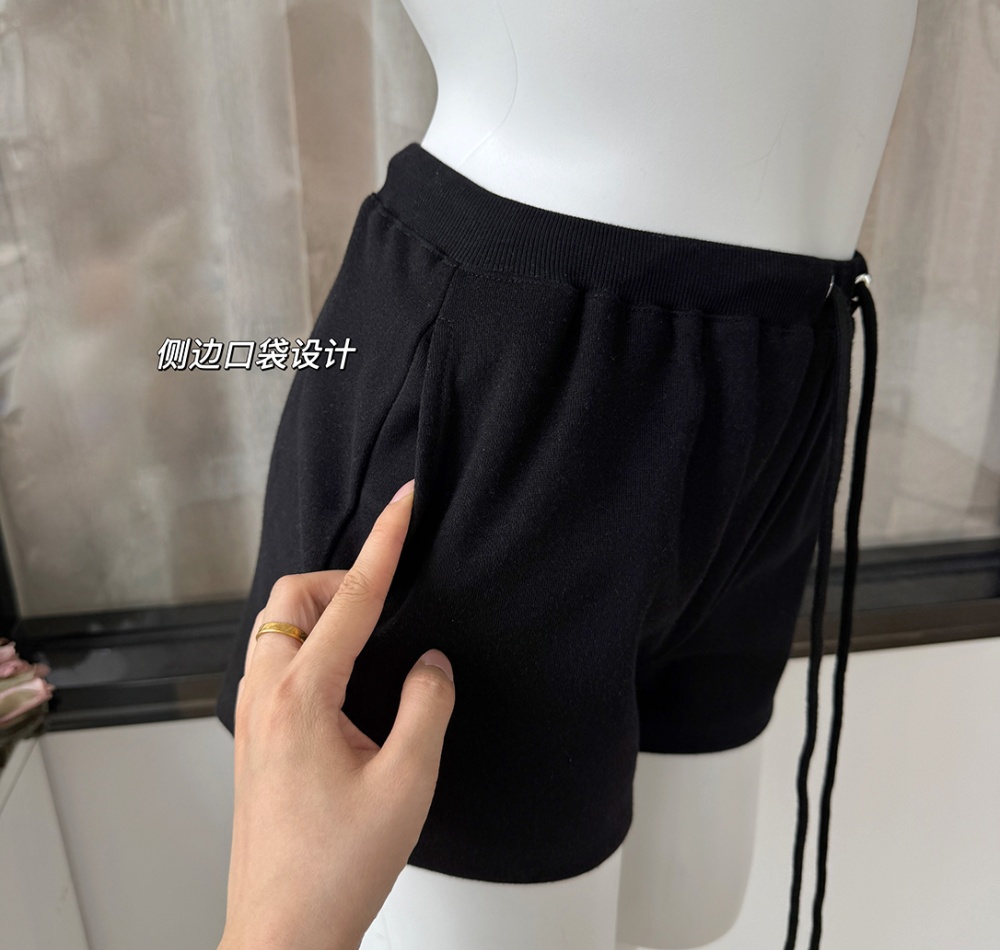 Black loose shorts summer sports casual pants