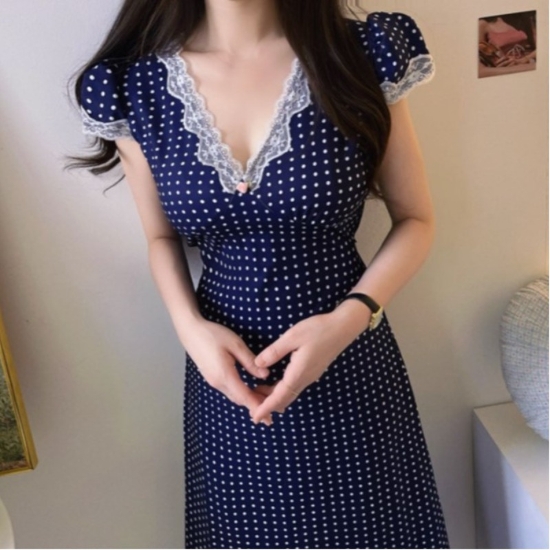 Polka dot splice slim V-neck pinched waist dress
