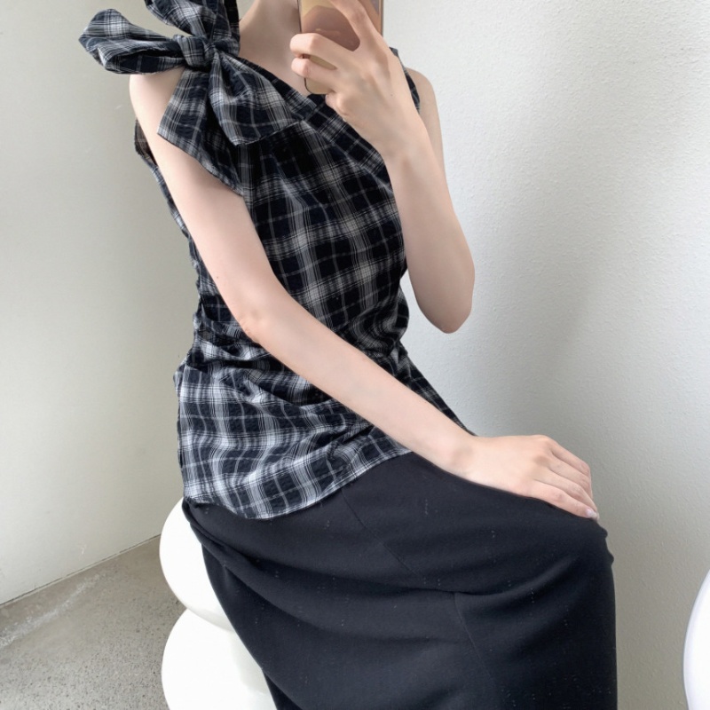 Plaid niche frenum tops sleeveless bow sloping shoulder vest