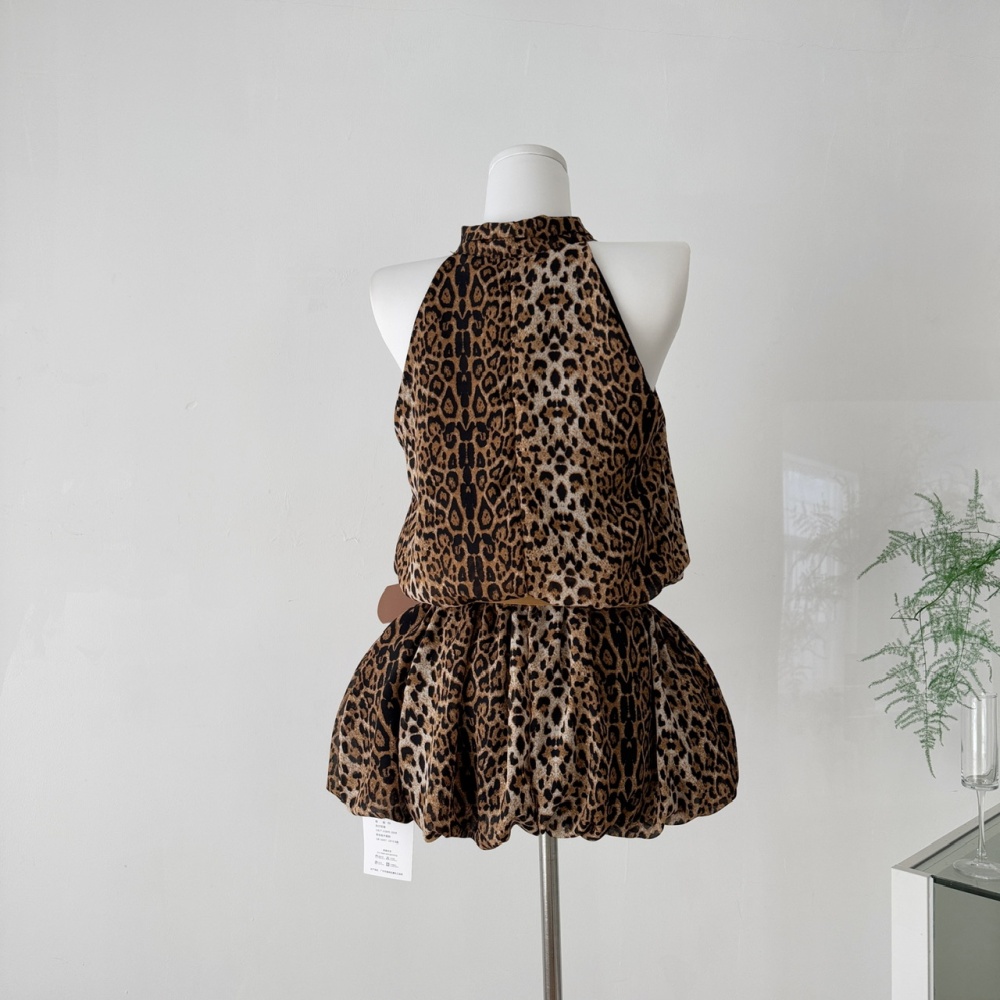 Sleeveless leopard T-back halter dress for women