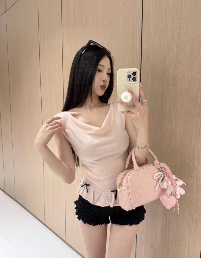 Slim sleeveless tops knitted vest for women