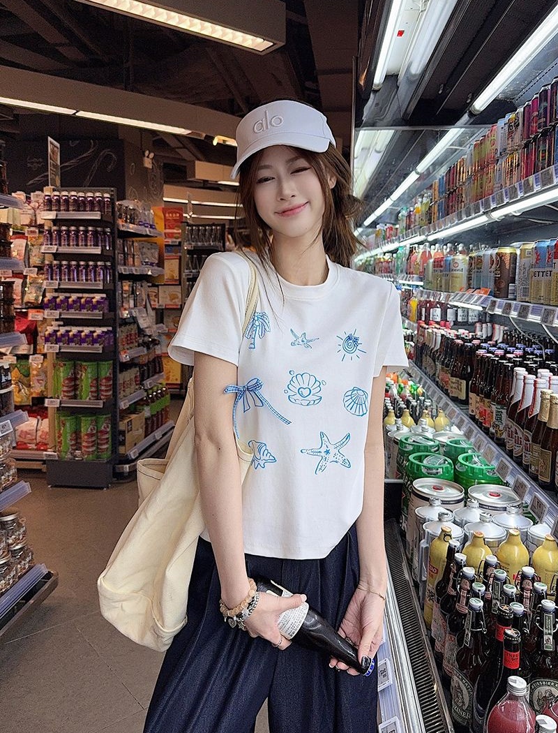 Round neck slim T-shirt summer tops