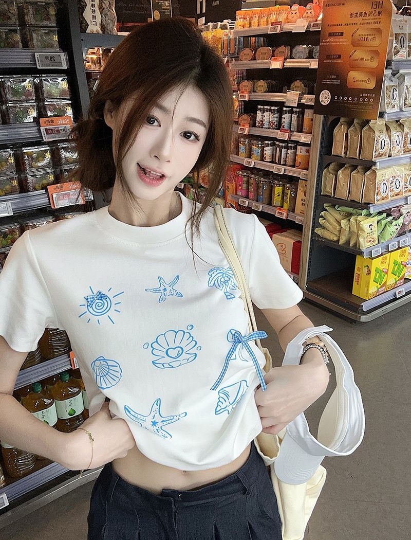 Round neck slim T-shirt summer tops