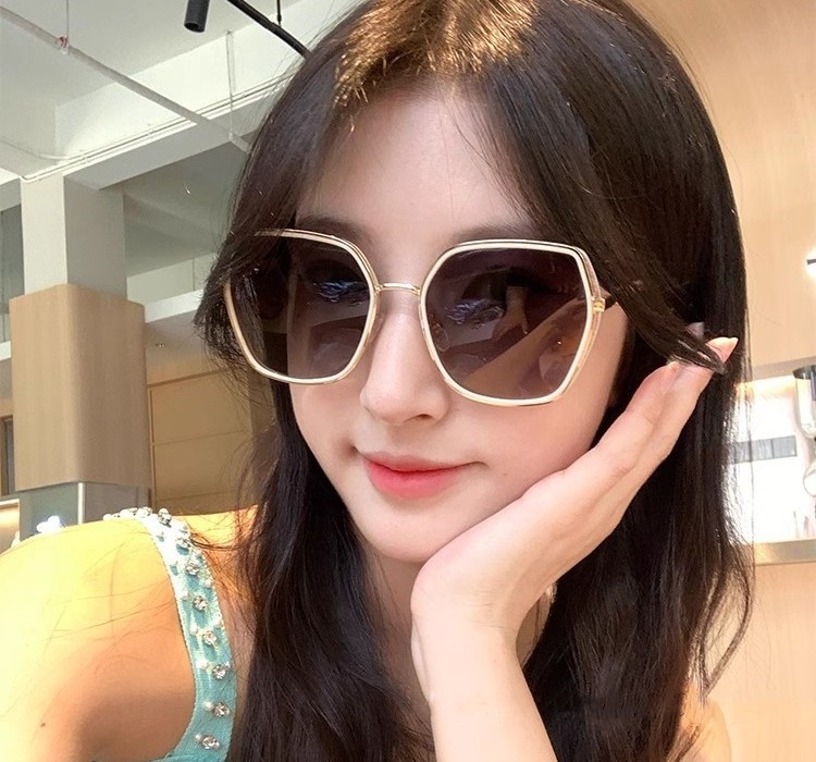 All-match big frame Sunglasses polarizing glasses for women