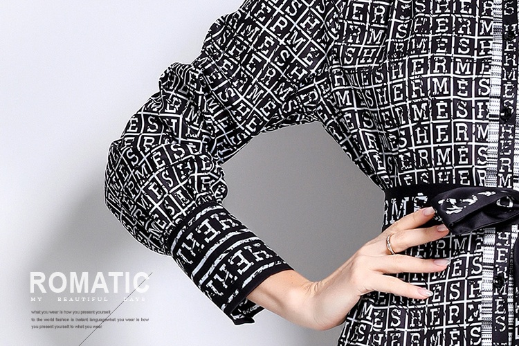 Slim pinched waist European style fashion all-match dress