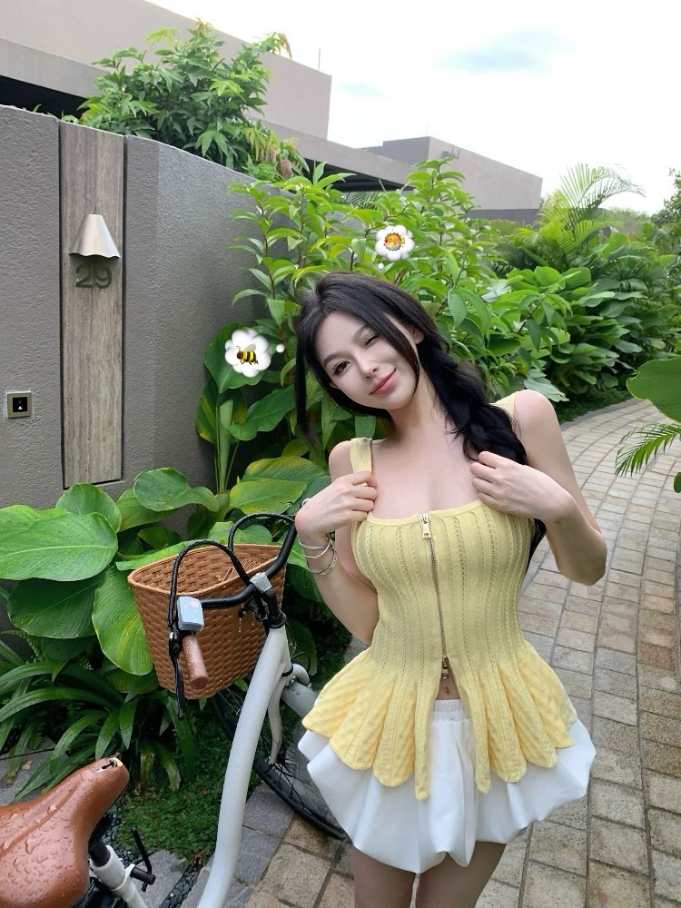 Slim summer tops sling knitted vest for women