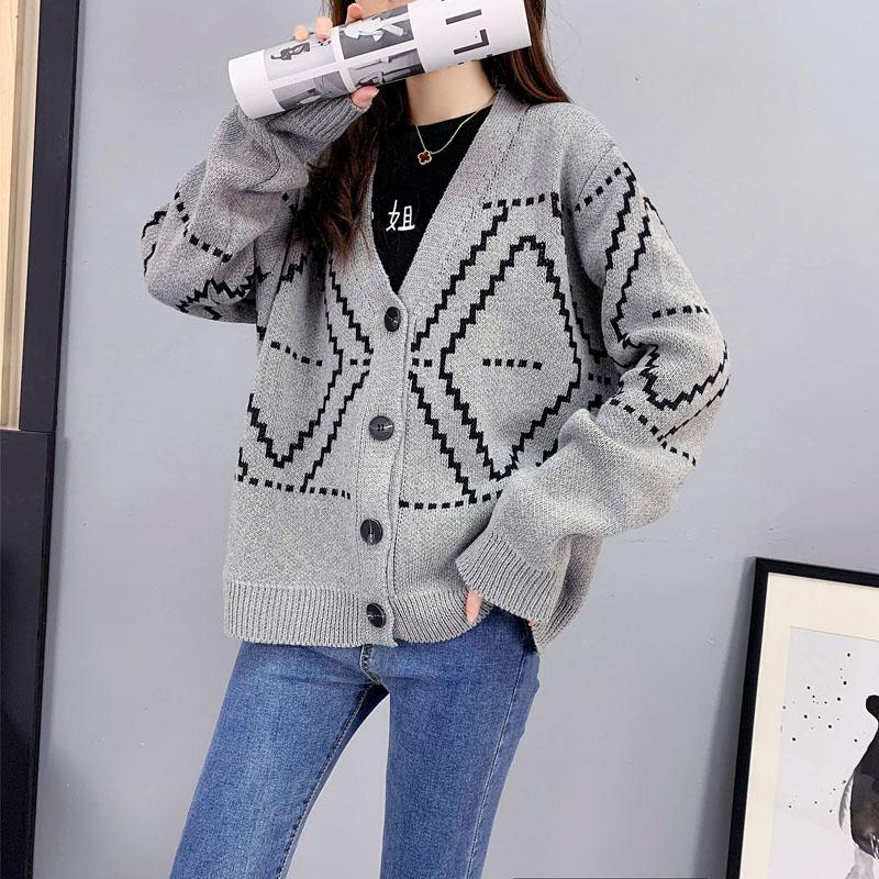 Black-white retro jacket loose sweater for women