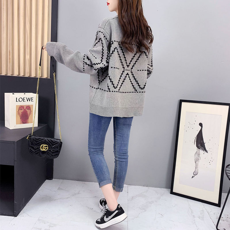 Black-white retro jacket loose sweater for women