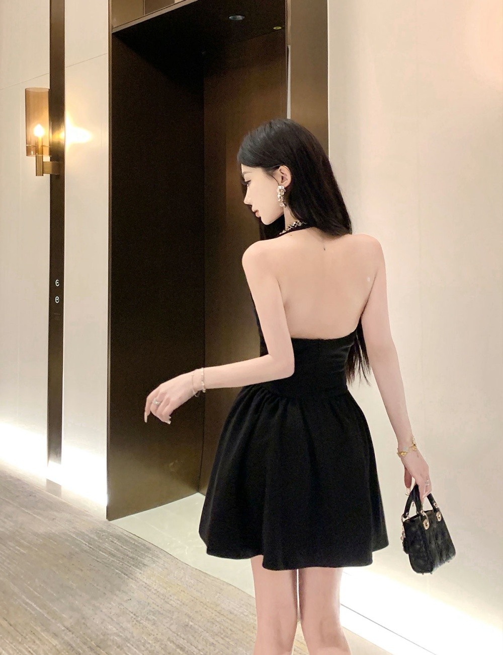 Beading pinched waist slim halter light luxury dress