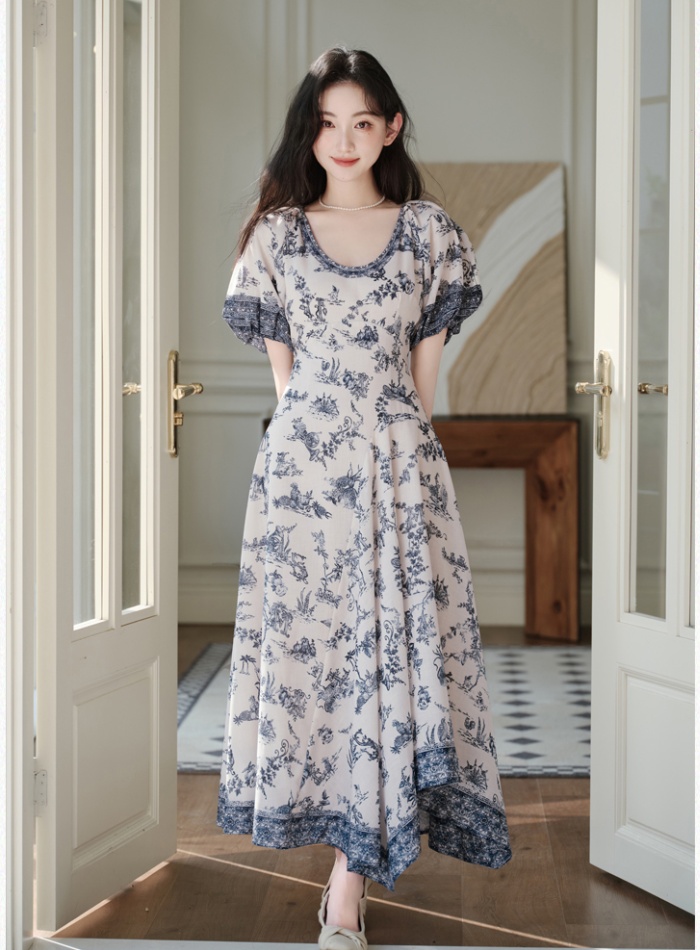 Irregular vacation blue-white cotton printing dress