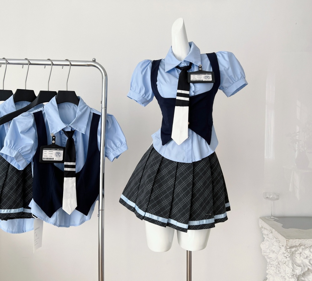 Niche college style short skirt summer tops a set