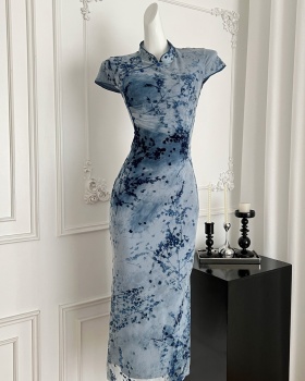 Plum flower dress pinched waist cheongsam for women