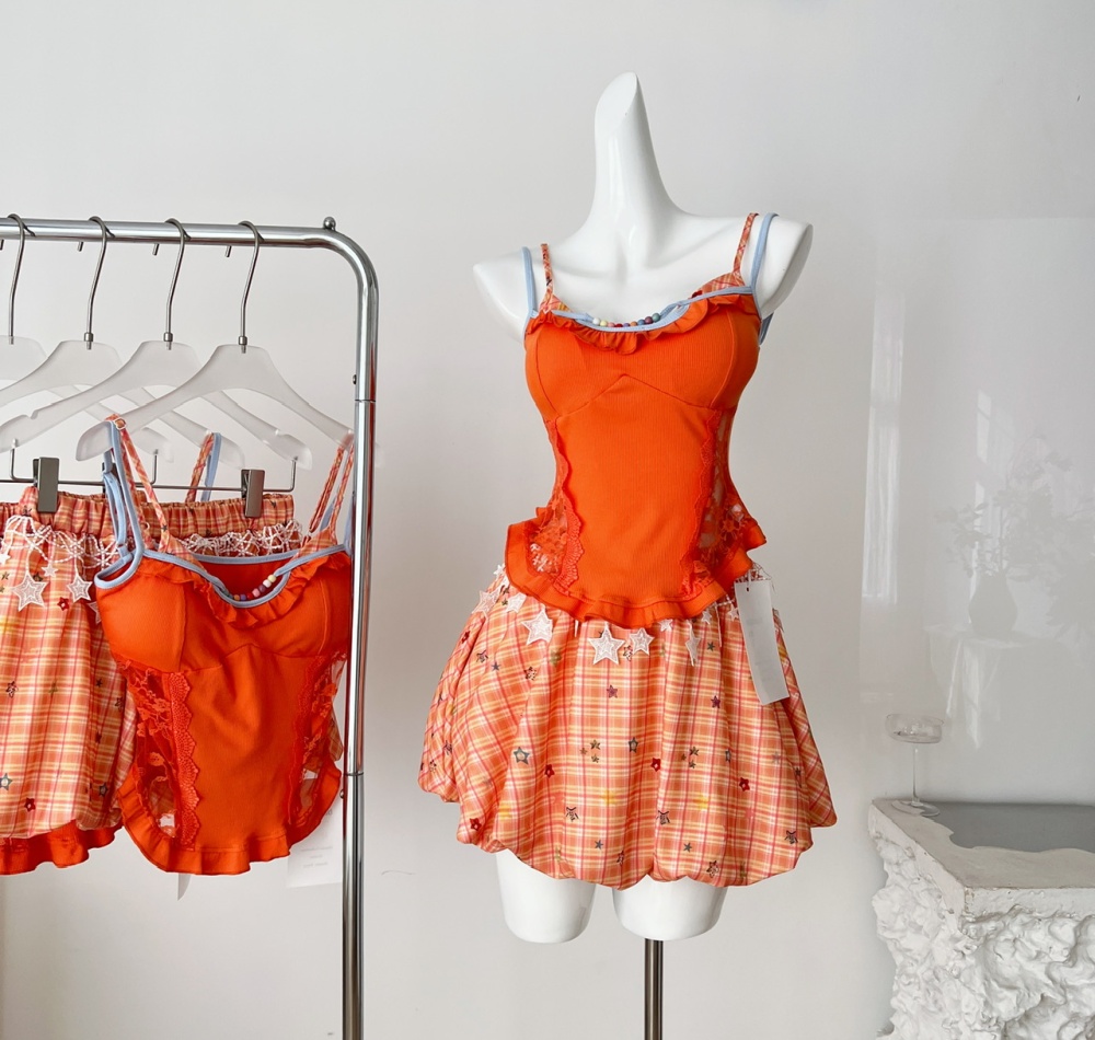 Sweet enticement tops slim short skirt a set for women