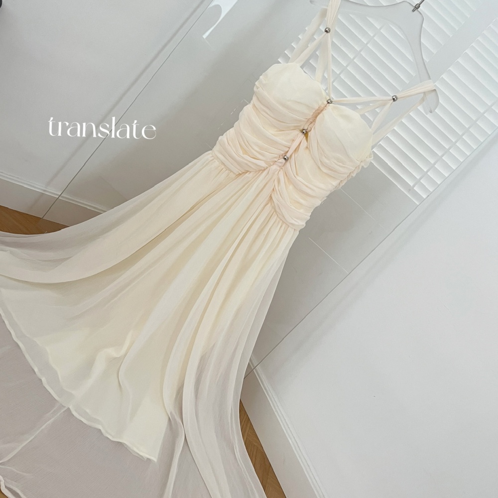 Summer halter fold long dress white sling dress