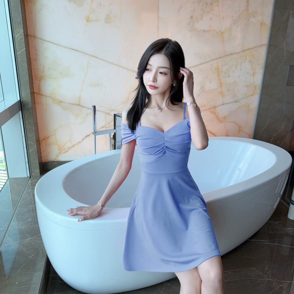 Wrapped chest flat shoulder strap dress sexy slim dress