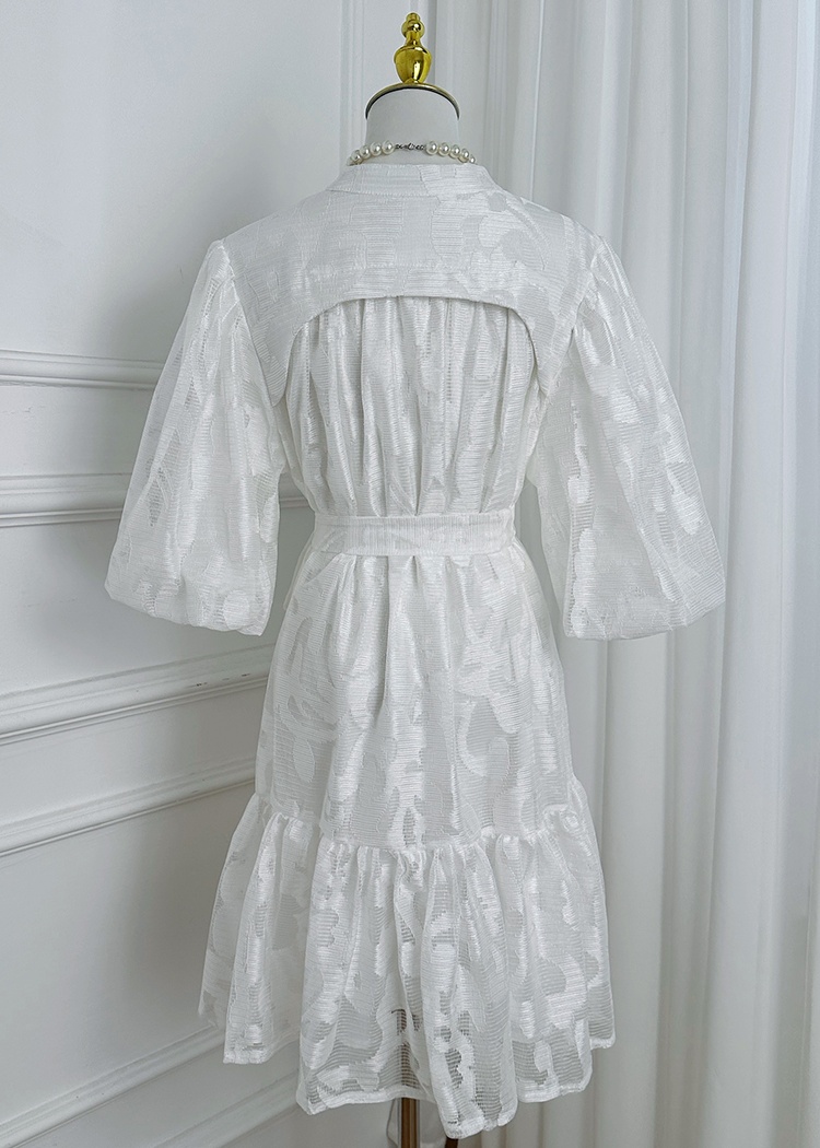 Loose lace European style wood ear short court style jumpsuit