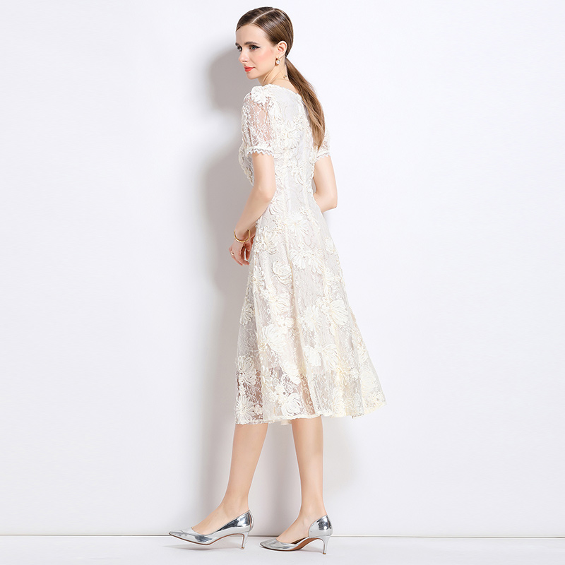 Hollow patterns embroidery temperament beading dress