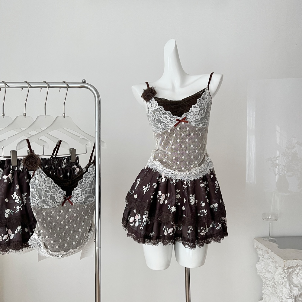 Slim niche short short skirt summer lace tops a set