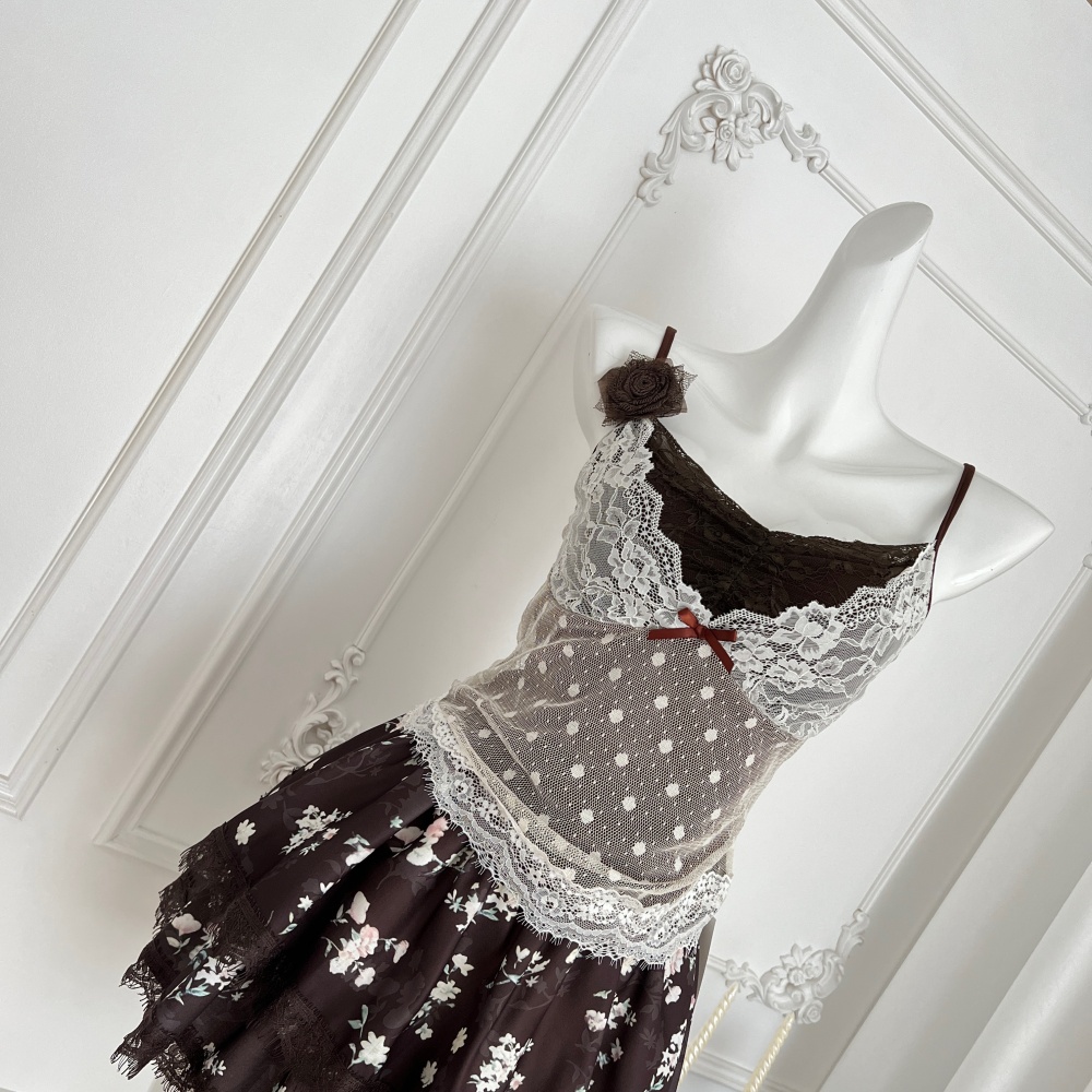 Slim niche short short skirt summer lace tops a set