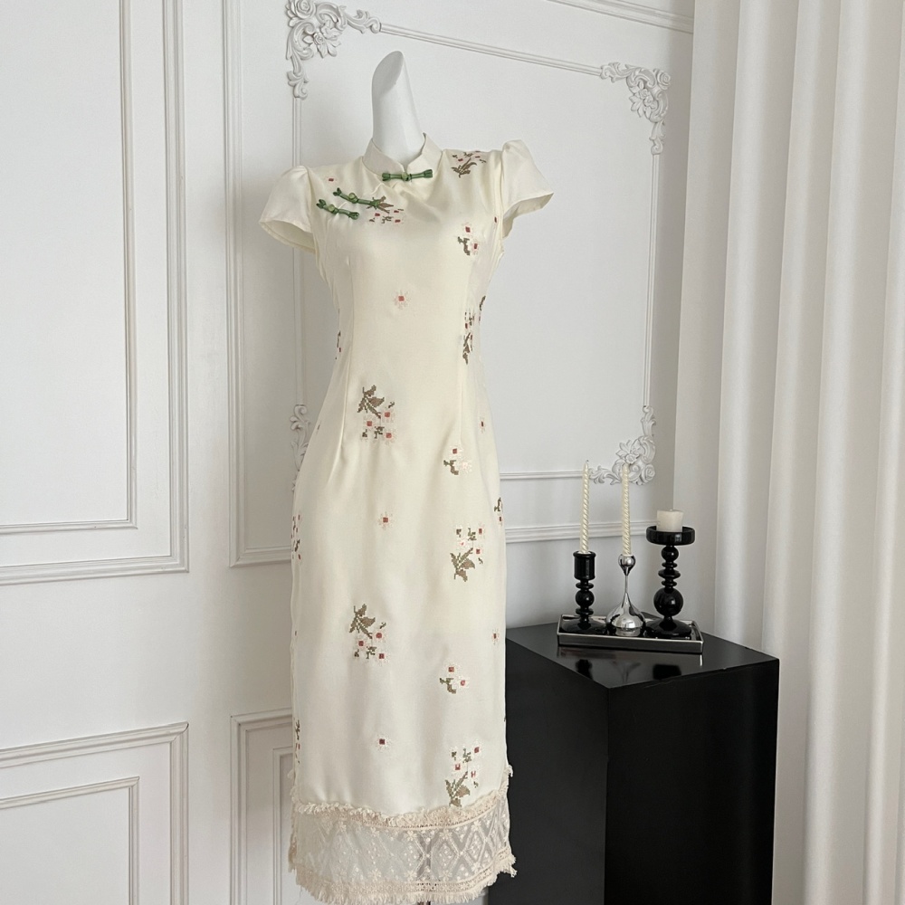 Splice embroidered cheongsam retro dress for women