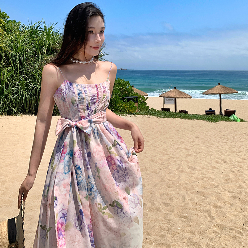 Pinched waist big skirt sling slim dress