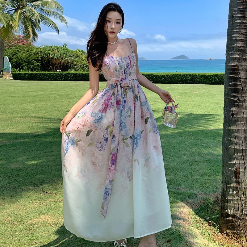 Pinched waist big skirt sling slim dress
