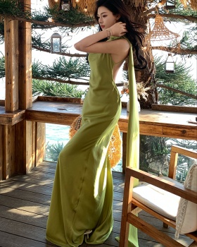 Fashion slim streamer simple halter dress