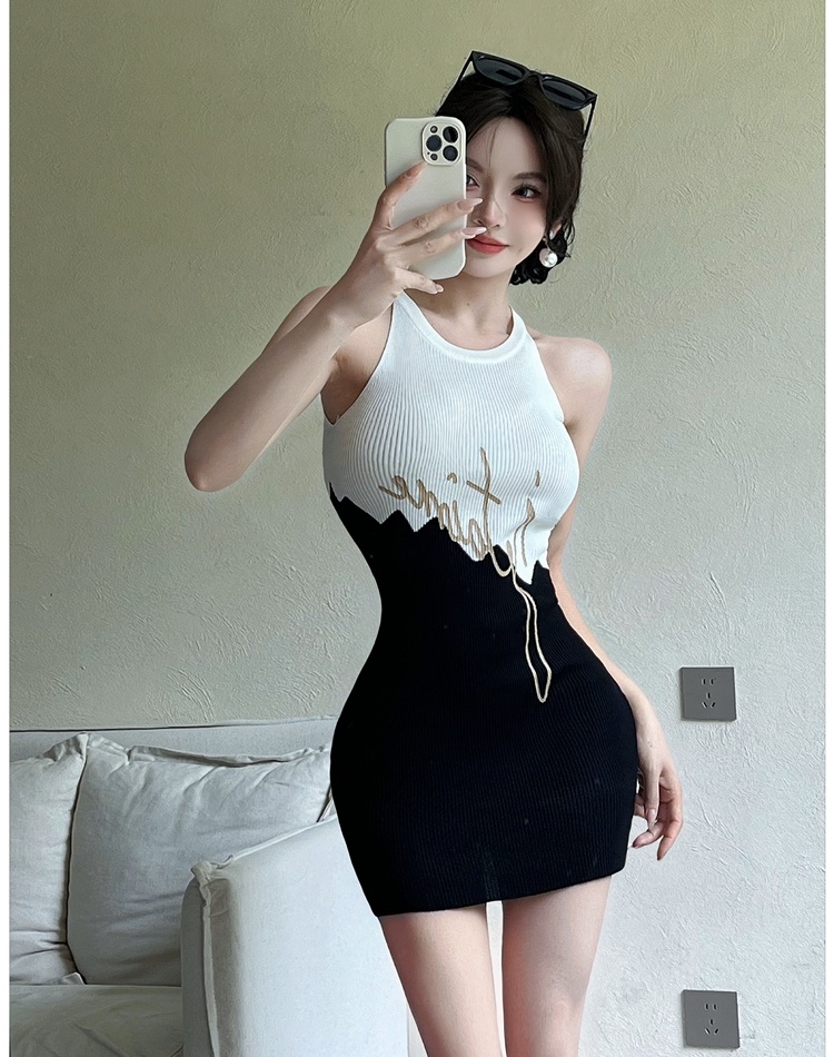 Package hip knitted sexy ladies wrapped chest dress