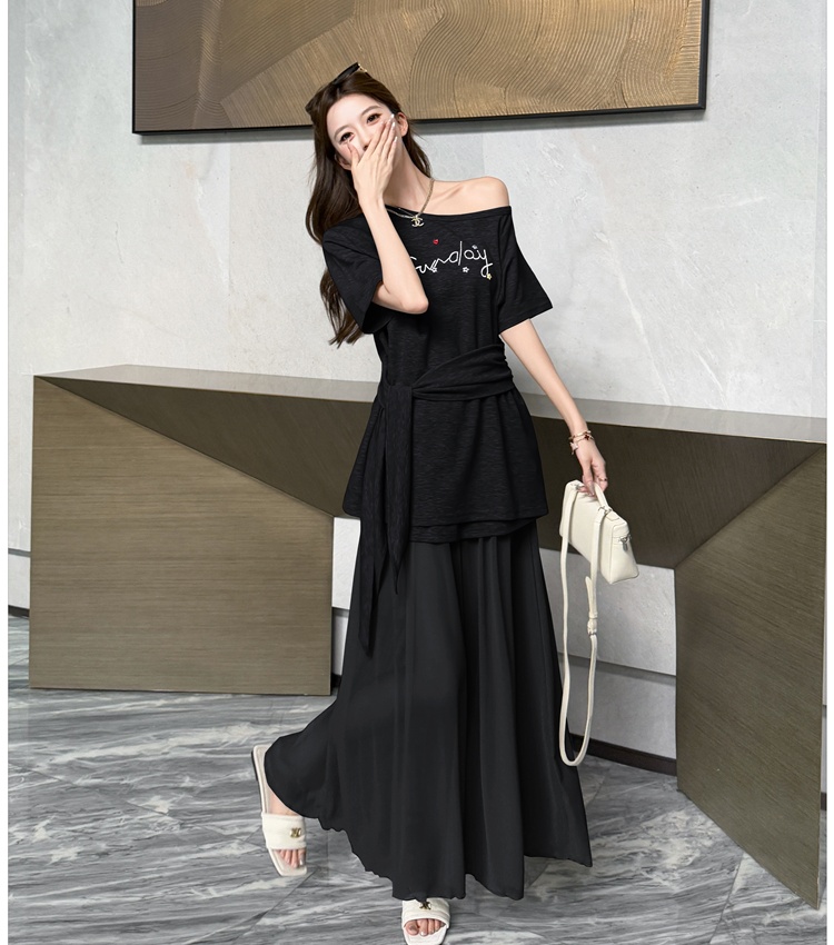 Pseudo-two T-shirt sloping shoulder tops a set