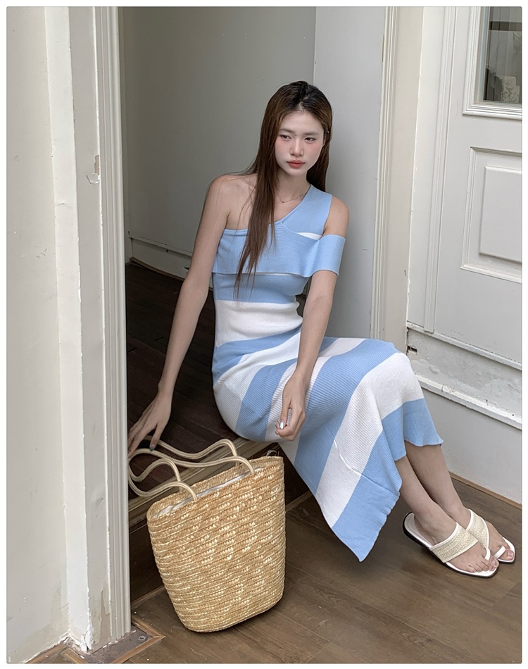 Sloping shoulder package hip dress temperament stripe vest