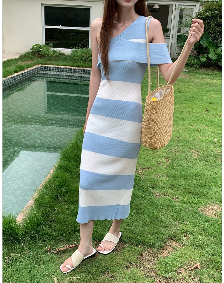 Sloping shoulder package hip dress temperament stripe vest