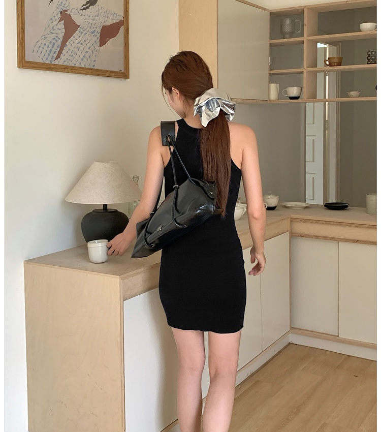 Halter knitted temperament navy blue banquet dress