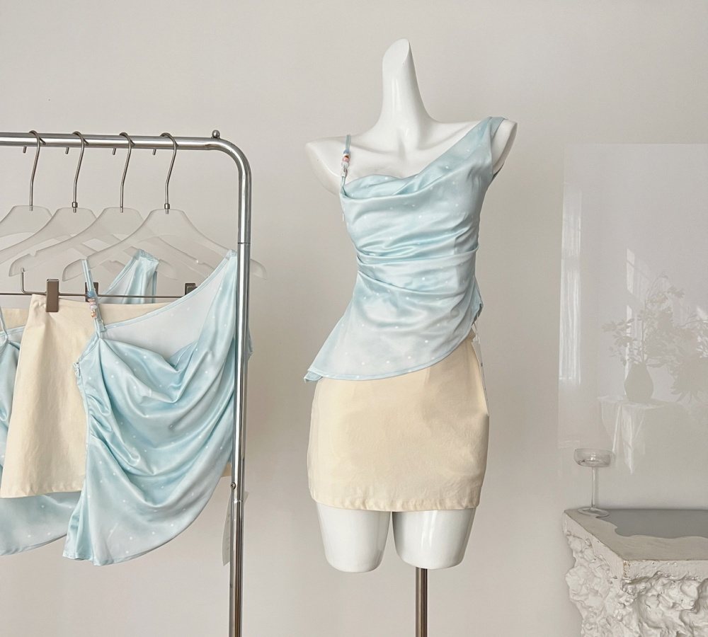 Swan summer short skirt wrapped chest sling tops a set