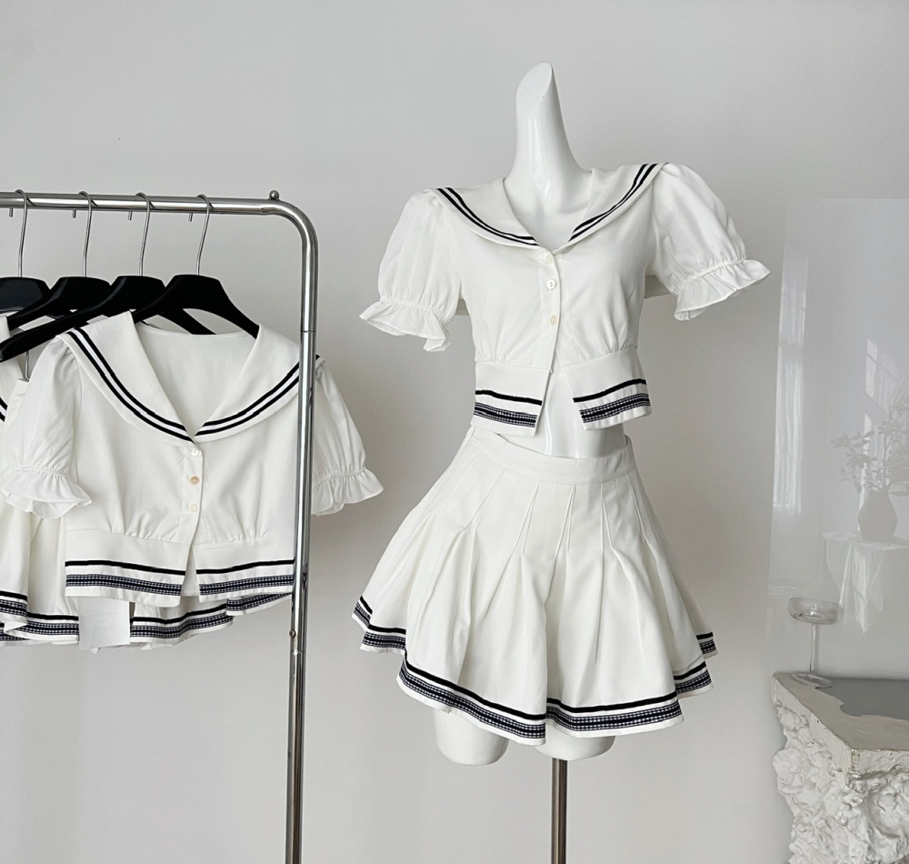 College style short skirt tops a set for women