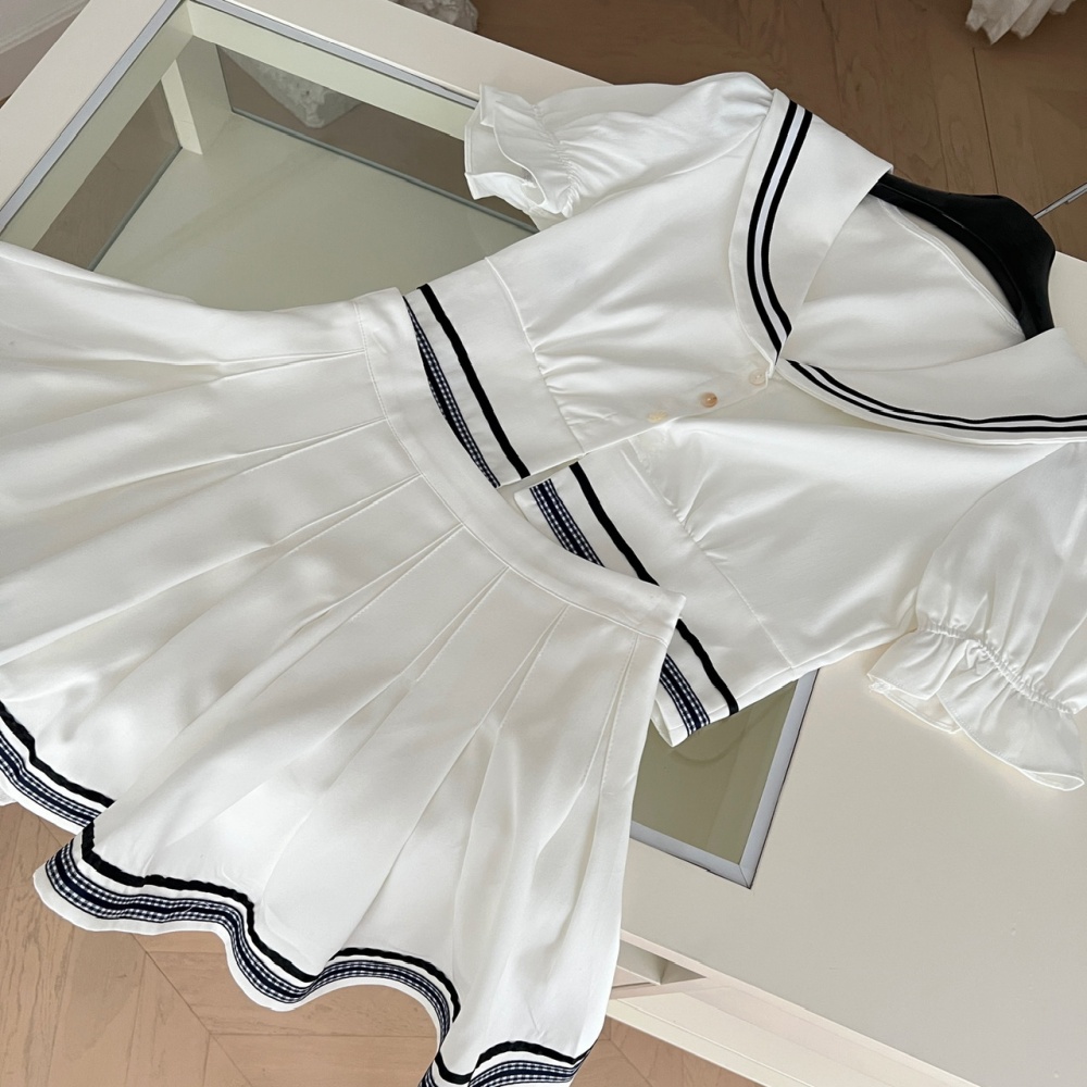 College style short skirt tops a set for women