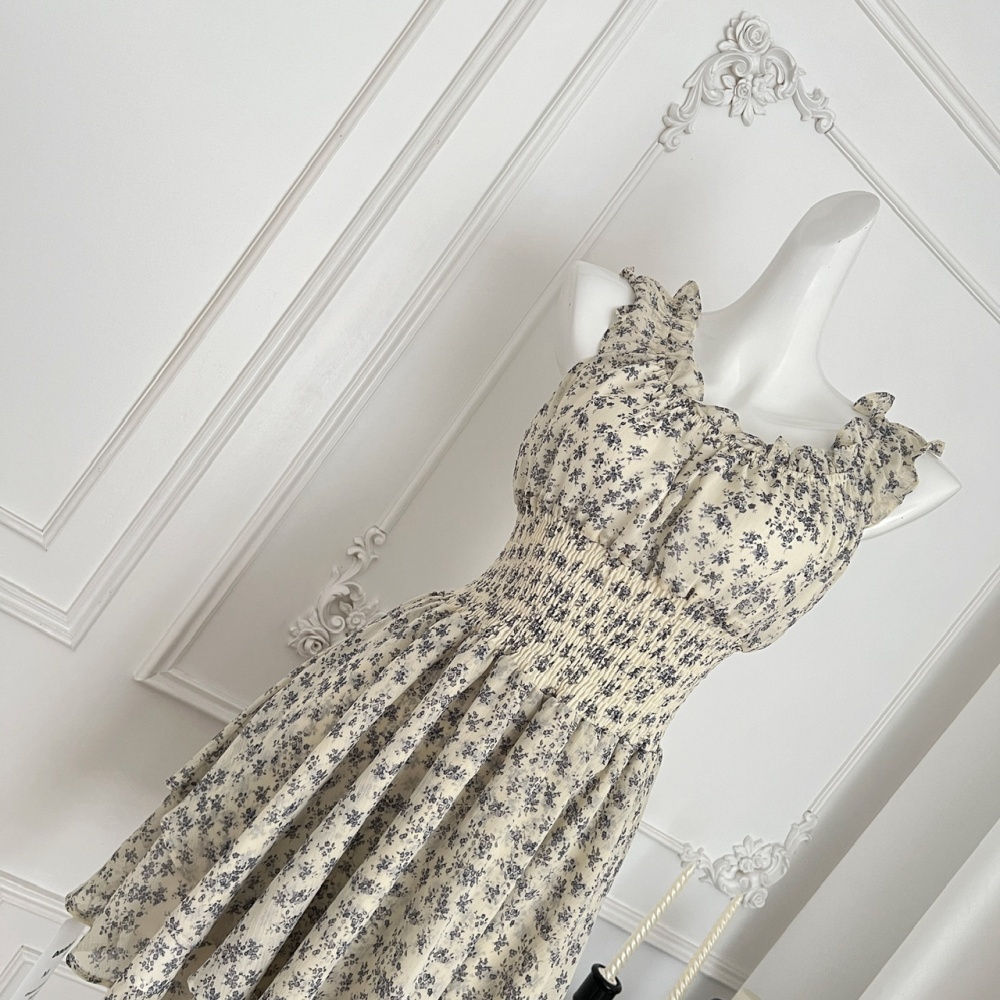 Summer pinched waist floral flat shoulder dress