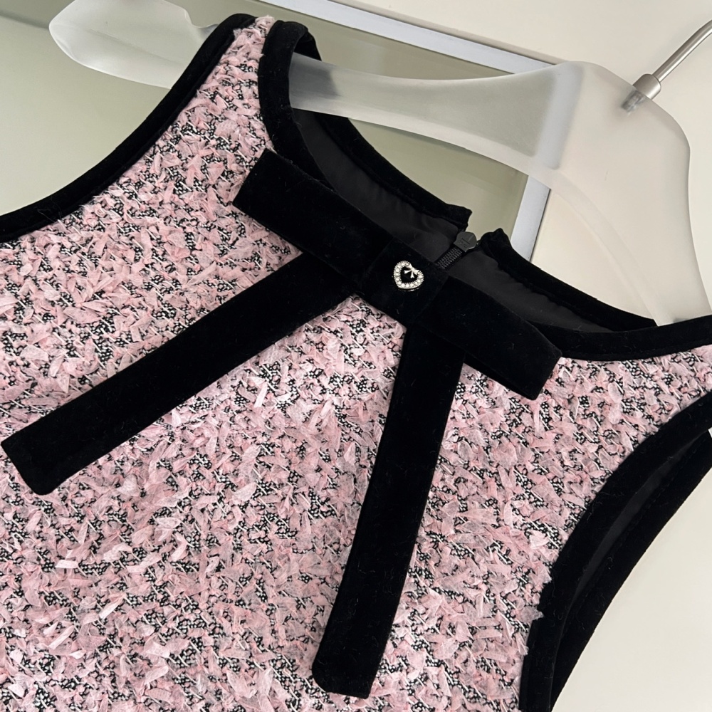 Pink pinched waist T-back chanelstyle temperament dress