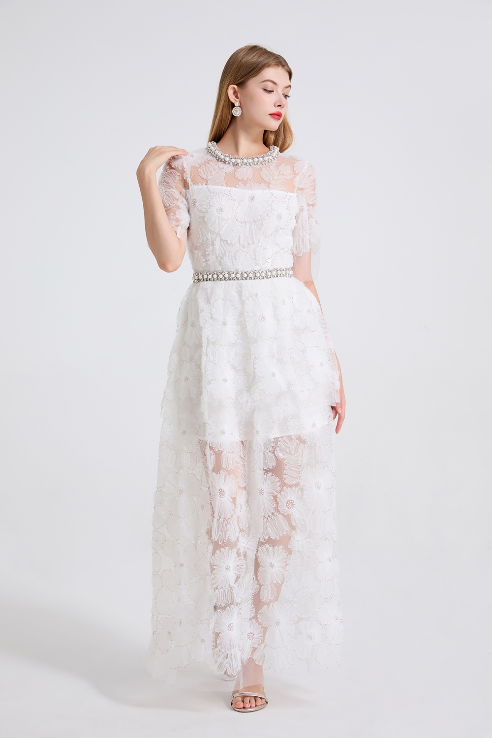 Whole body pearl evening dress slim cake dress