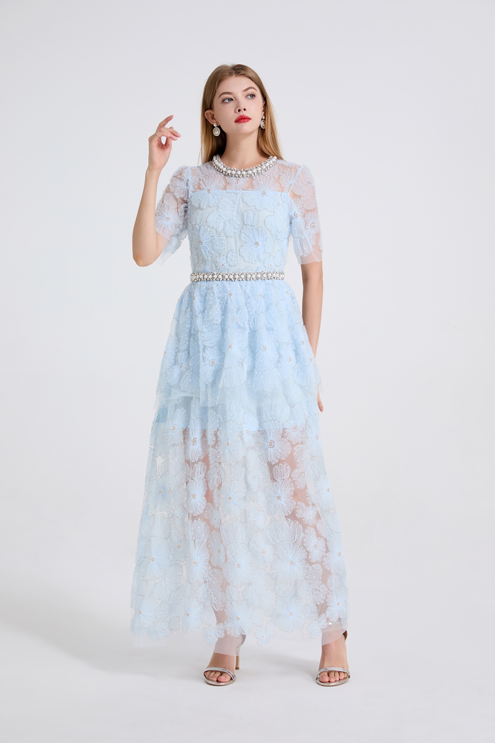 Whole body pearl evening dress slim cake dress