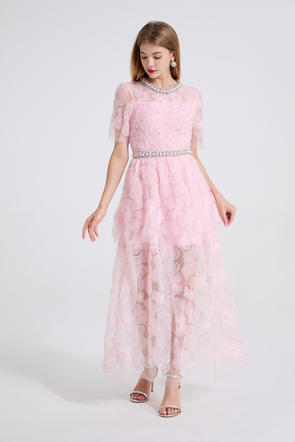Whole body pearl evening dress slim cake dress