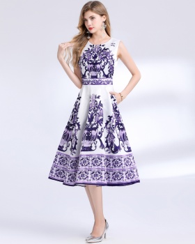 Pinched waist long printing sleeveless slim dress