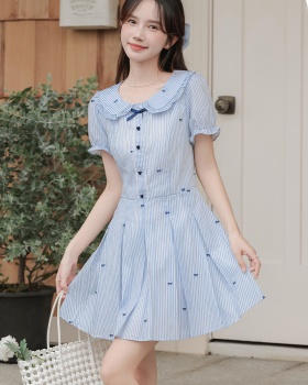 Refreshing stripe dress show young doll collar shirt