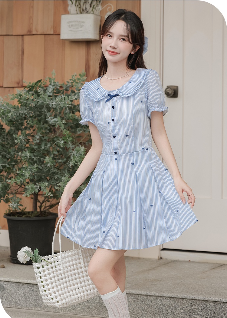 Refreshing stripe dress show young doll collar shirt