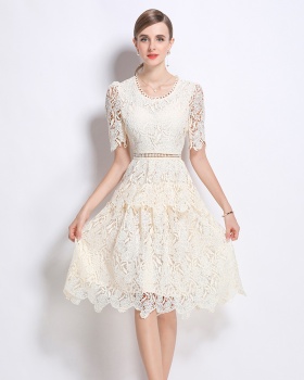 Lace slim round neck light luxury fashion dress