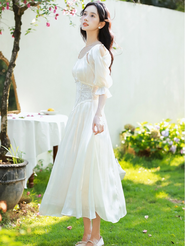 White splice commuting summer court style dress